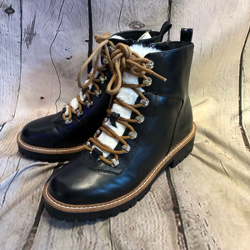 A New Day Women’s Leighton Hiking Faux Fur Boots Memory Foam‎ Insole Black 6.5M
